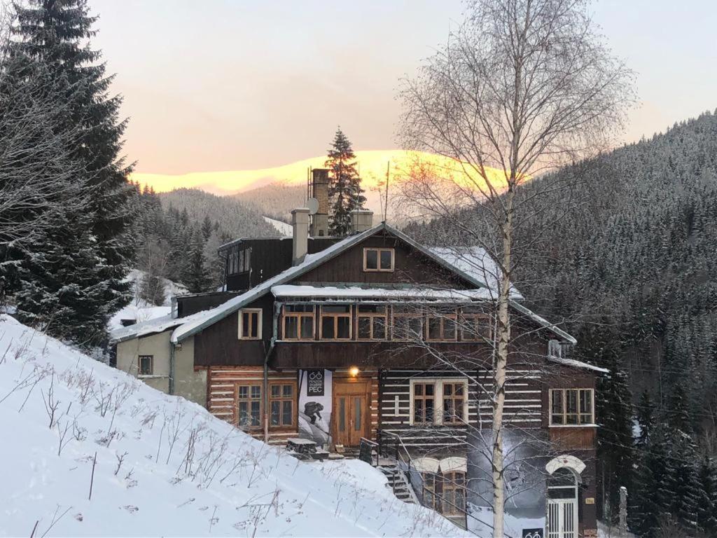 Penzion Skibikepec Pec pod Snezkou Exterior foto